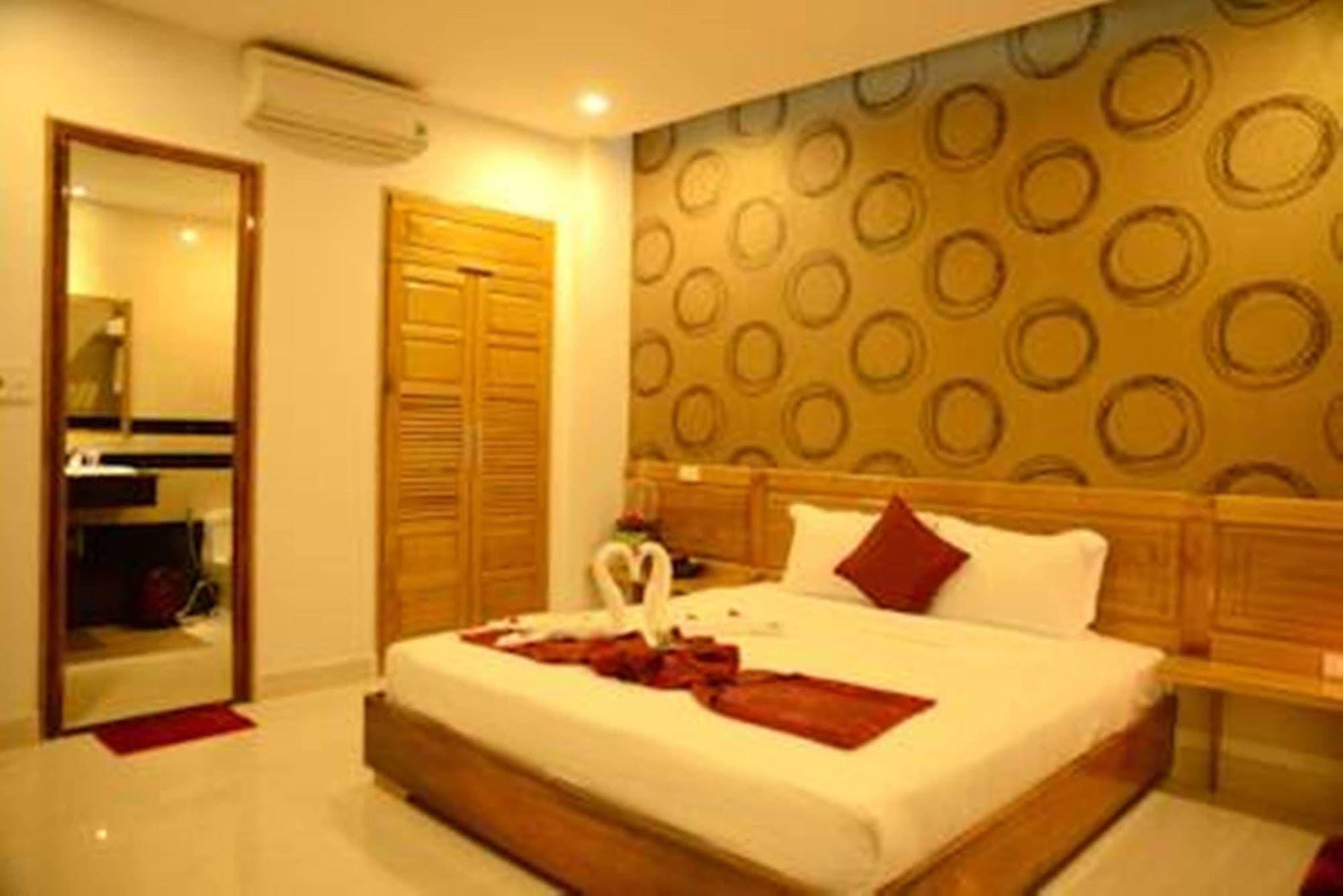 Red Diamond Hotel Đà Nẵng Extérieur photo