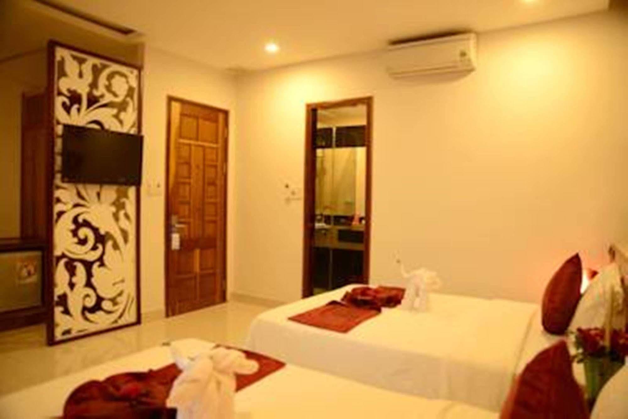 Red Diamond Hotel Đà Nẵng Extérieur photo
