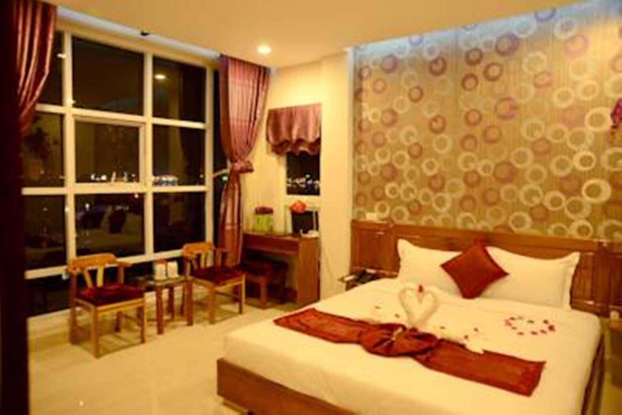 Red Diamond Hotel Đà Nẵng Extérieur photo