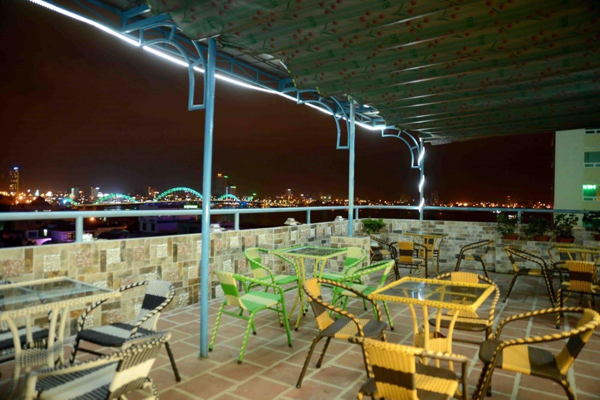 Red Diamond Hotel Đà Nẵng Extérieur photo