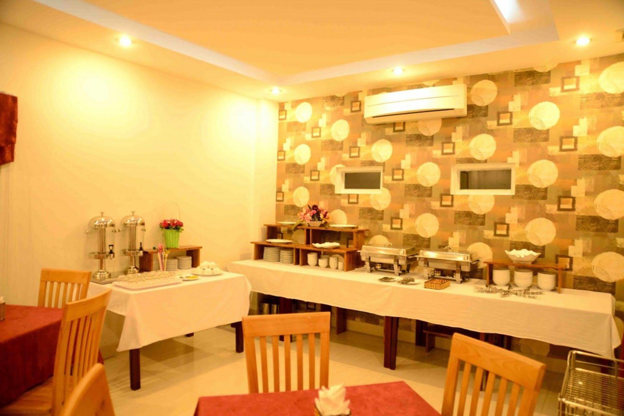 Red Diamond Hotel Đà Nẵng Extérieur photo